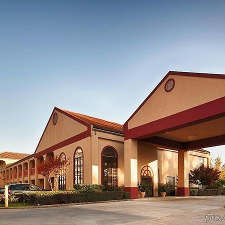 Best Western Airport Inn Monroe Eksteriør bilde